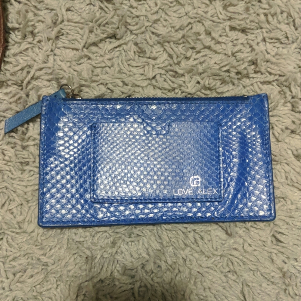 Love Alex wallet